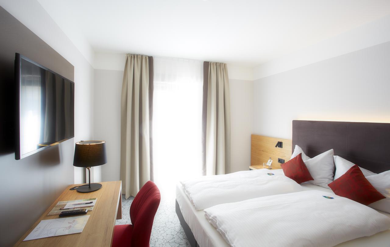 Hotel & Restaurant Wilder Mann アーレン エクステリア 写真